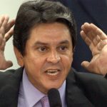 roberto jefferson COVIDÃO – Bolsonaro tem apanhado demais porque como ele cresceu com aquele discurso que não faria governo de coalizão